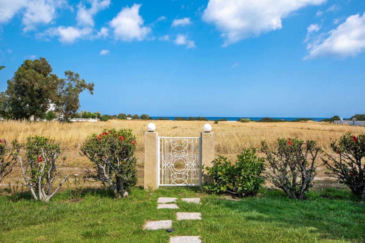 Aelia Sea View Bungalow 根纳迪 外观 照片