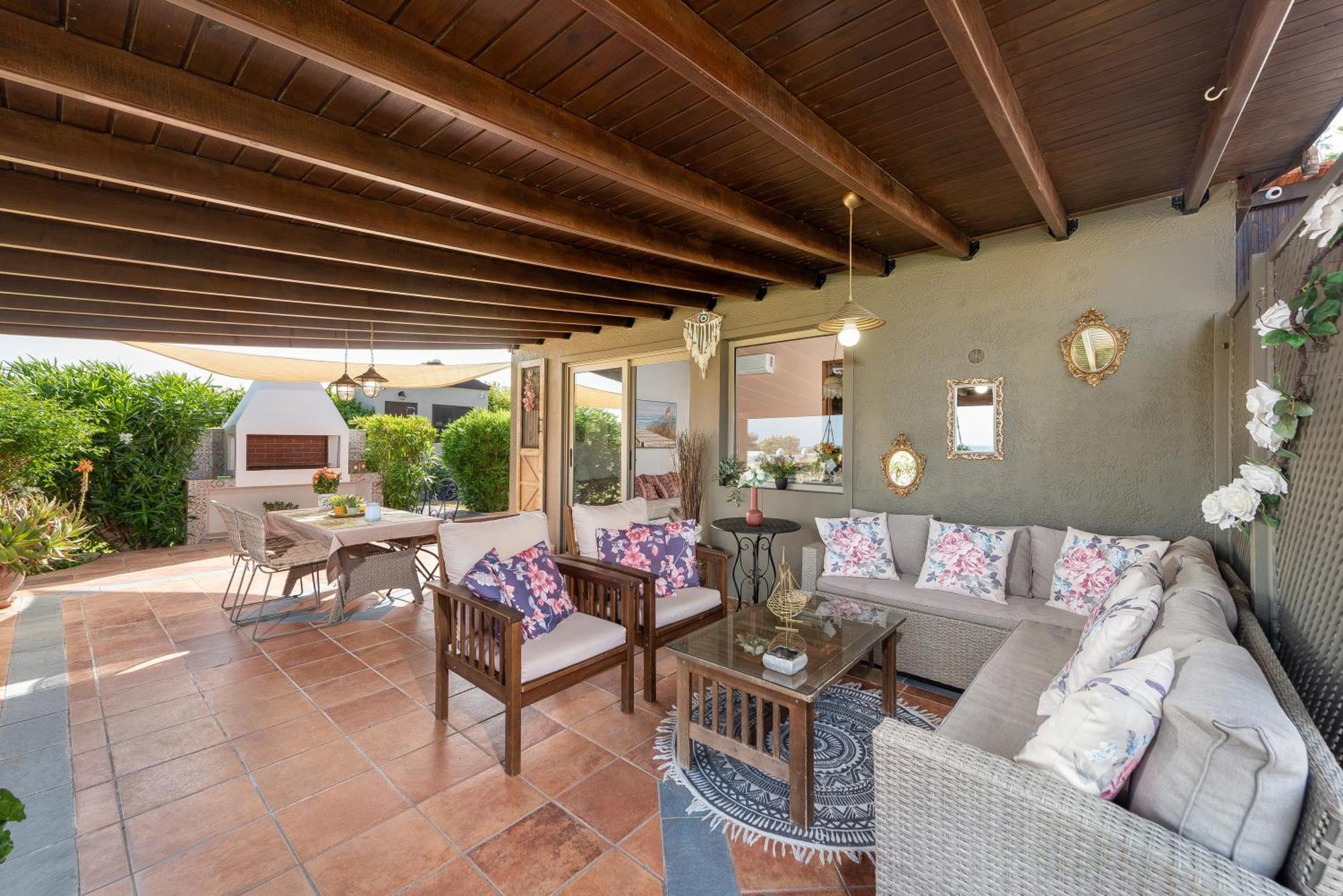 Aelia Sea View Bungalow 根纳迪 外观 照片